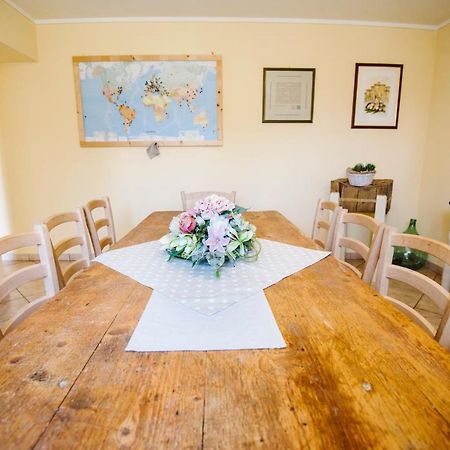 Dolce Sosta Hotel Лука Екстериор снимка